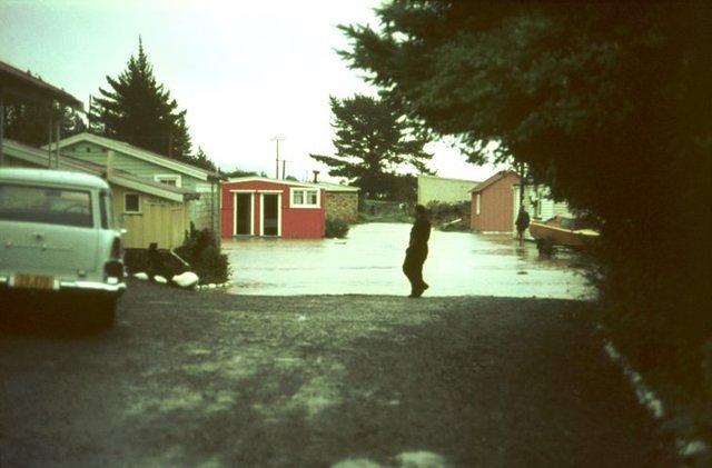 Tongariro River floods Bridge Lodge